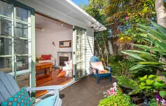 10 Northfield Road, Waitakere