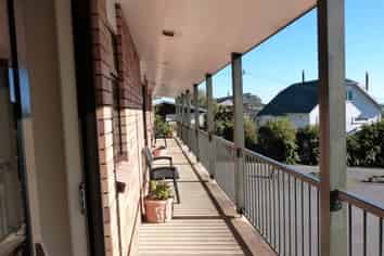 Vendor Wants Sold - Big Price Reduction