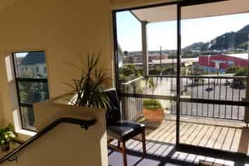 Vendor Wants Sold - Big Price Reduction