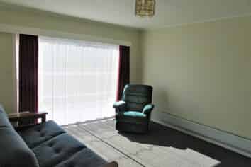 402a Hapia Street, Camberley