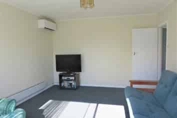 402a Hapia Street, Camberley