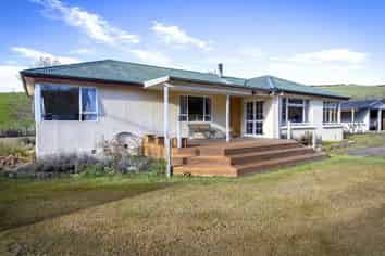 97 Whiteman Road, Albury