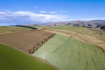 97 Whiteman Road, Albury