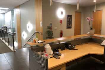 High End Office 415m² or 200m²