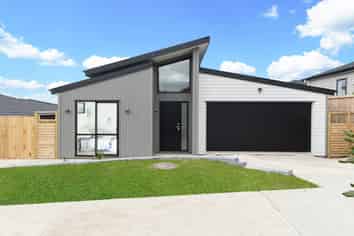 8B Crows Road, Swanson