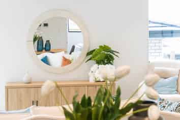 8B Crows Road, Swanson