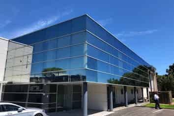 Modern High Quality Office