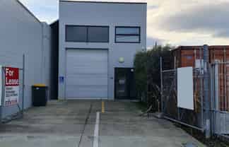 162 sqm City Warehouse and Office, Phillipstown