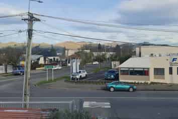 162 sqm City Warehouse and Office, Phillipstown