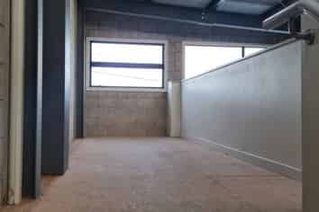 162 sqm City Warehouse and Office, Phillipstown