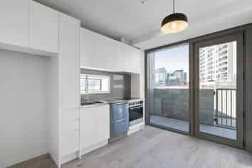 215/45 Union Street, Freemans Bay
