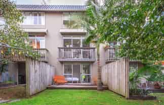 11/6 Schofield Street, Mount Eden