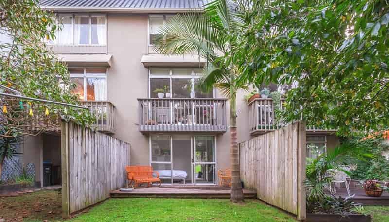 11/6 Schofield Street, Mount Eden