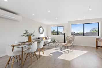 3/8 Knight Avenue, Mount Albert