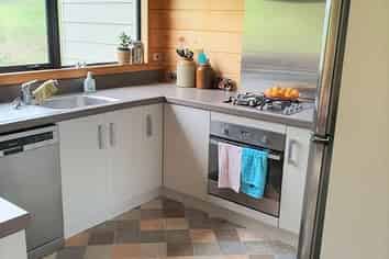 320 Nicholson Road  RD1, Ngakuru