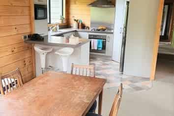 320 Nicholson Road  RD1, Ngakuru