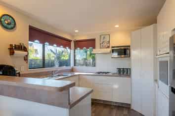 256C Annesbrook Drive, Wakatu