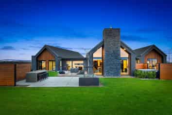 109 Silver Peaks Drive, West Melton