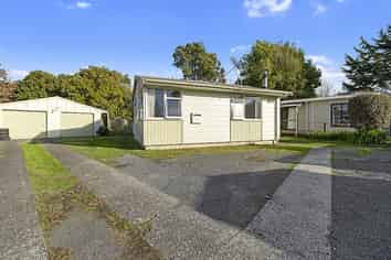 43 Oakfield Crescent, Pukete