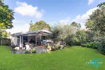 11 Killarney Avenue, Torbay