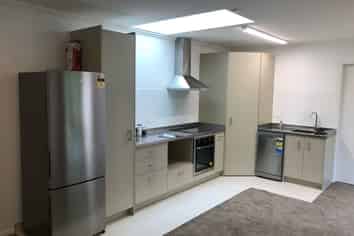 14 Gracechurch Drive, Flat Bush