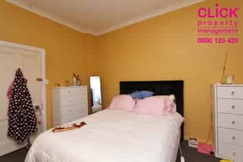 25 Chambers Street, North East Valley