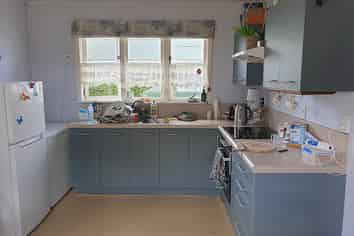 Auckland - Address withheld