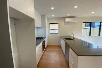 4/48 Mills Street, Boulcott