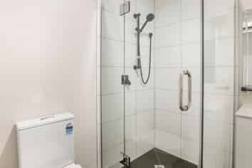 96 Thompson Terrace, Wattle Downs