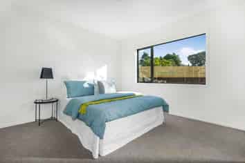 11a Blampied Rd, Otara