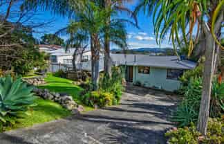 16 Handforth Street, 