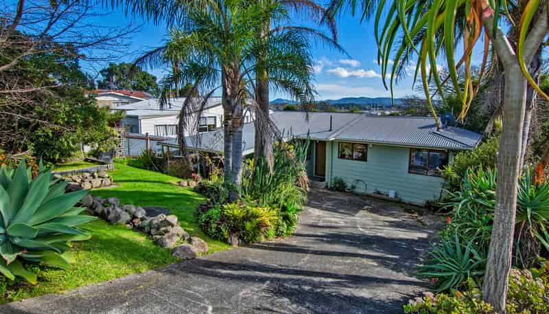 16 Handforth Street, 