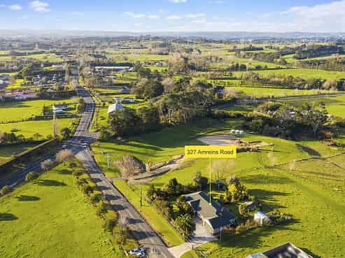 327 Amreins Road, Taupaki
