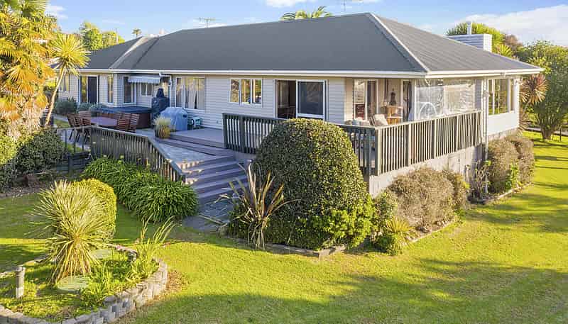 327 Amreins Road, Taupaki