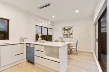 52 Lockheed Street, Hobsonville