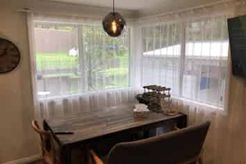 64 Lemnos Place, Titirangi