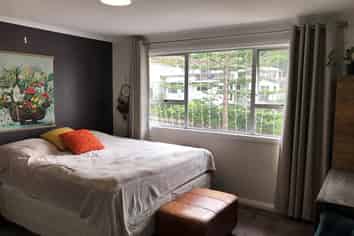 64 Lemnos Place, Titirangi