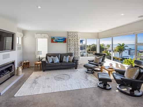 62 Seaview Road, Castor Bay