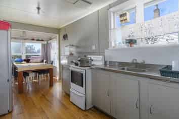 37 Oxford Street, Parkvale