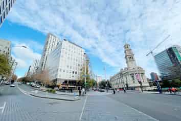 Boutique Queen Street Retail