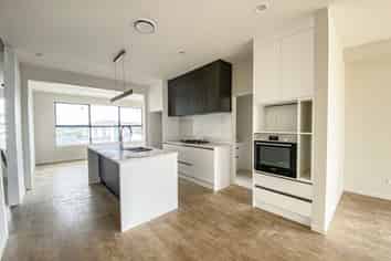 15 Sunnyheights Road, Orewa