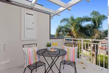 32K Point Ridge Avenue, Albany