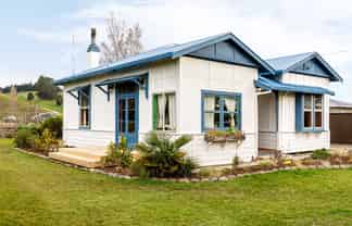 83 Higgins Road, Brightwater