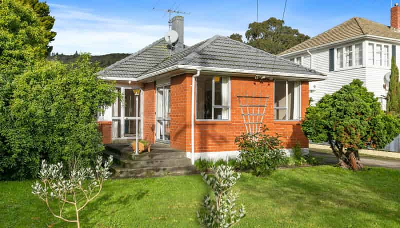 16 Molesworth Street, Taita