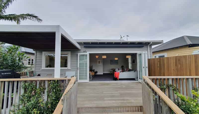 41 Malvern Rd, Mount Albert