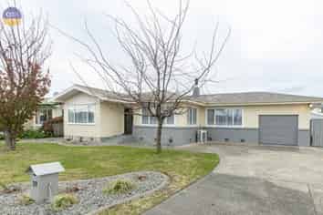 29 James Foley Avenue, Pirimai