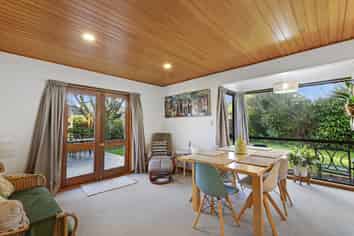 32 Connemara Drive, Northwood