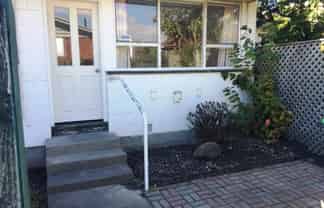 90b Charles Street, Waltham