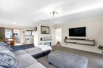 15 Lorne Crescent, Flaxmere