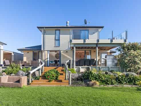 83 Liberty Crescent, Beachlands